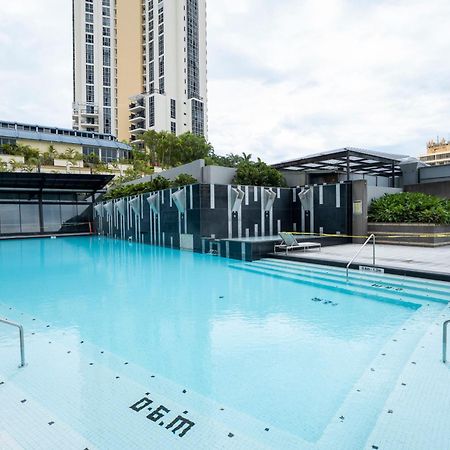 Circle On Cavill Lejlighed Gold Coast Eksteriør billede