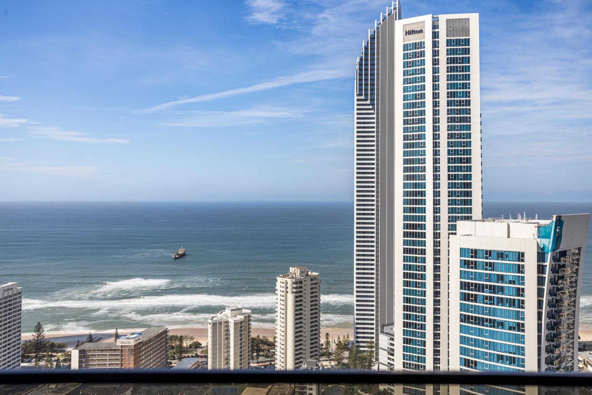 Circle On Cavill Lejlighed Gold Coast Eksteriør billede