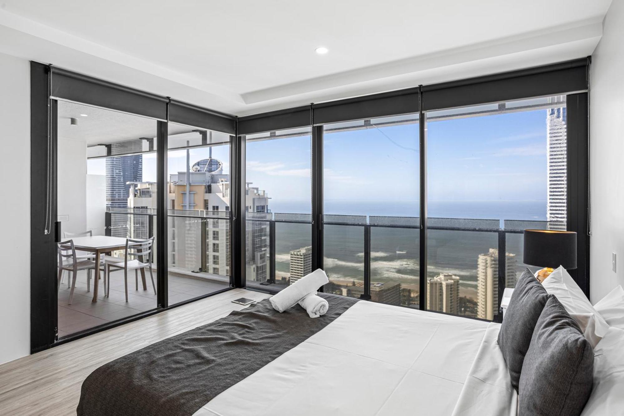 Circle On Cavill Lejlighed Gold Coast Eksteriør billede